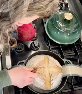 retracing score after 7 minutes of baking