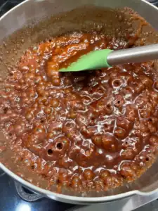 Bring icing to a rapid boil and boil for 1 minutes